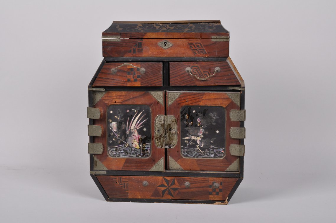Tansu Jewelry Chest, 18th Century, photo 2 of 20