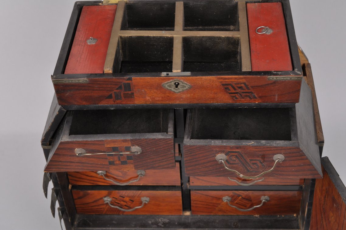 Tansu Jewelry Chest, 18th Century, photo 10 of 20