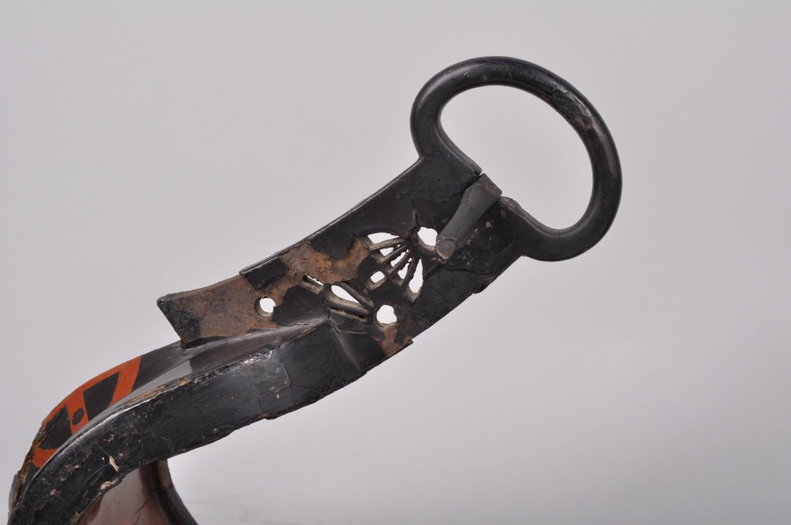 A Pair of Japanese Stirrup 'Abumi' SATSUMA Samurai Clan, photo 10 of 15