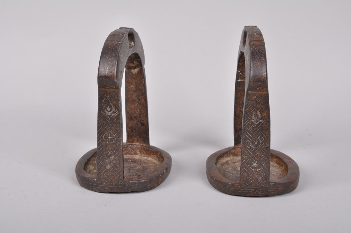 Pair of Bronze Horse Stirrups with Silver Etched Designs, photo 9 of 16