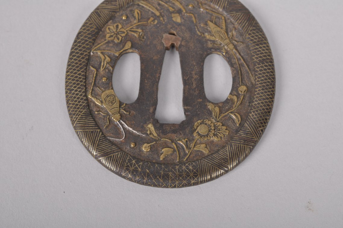 Tsuba with Certificate of Authenticity, photo 8 of 12