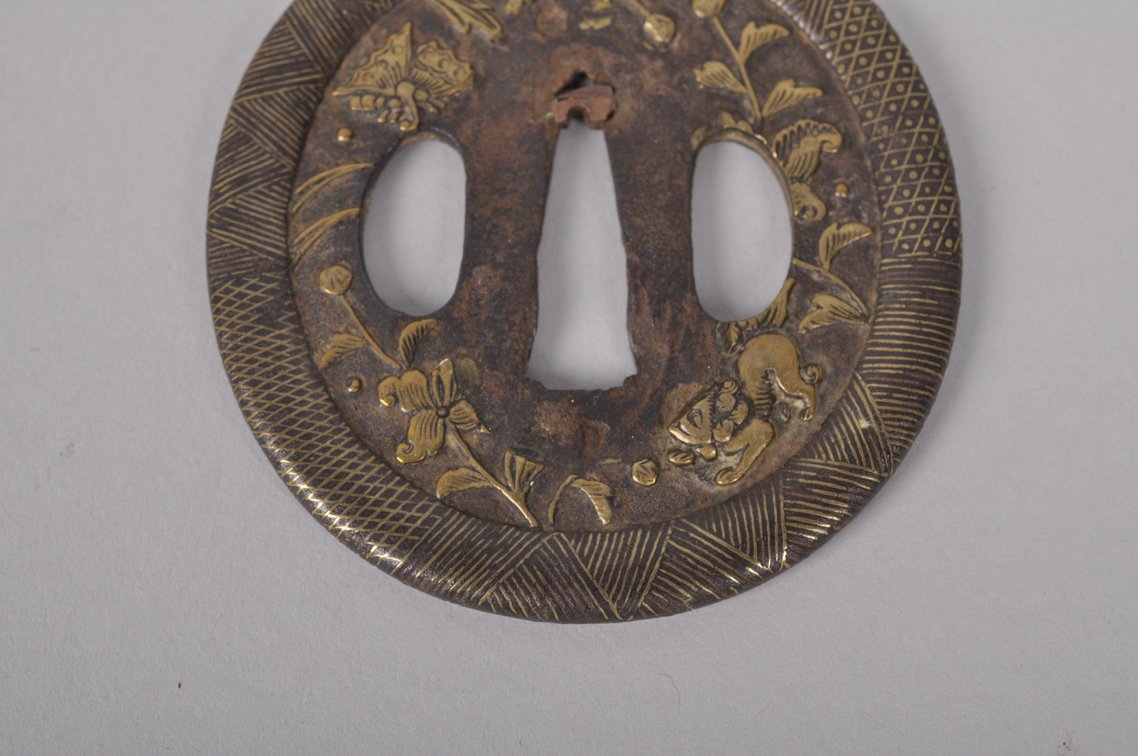 Tsuba with Certificate of Authenticity, photo 5 of 12