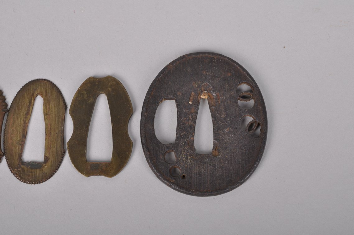 Sword Handle, Tsuba, and Seppa's, photo 8 of 10
