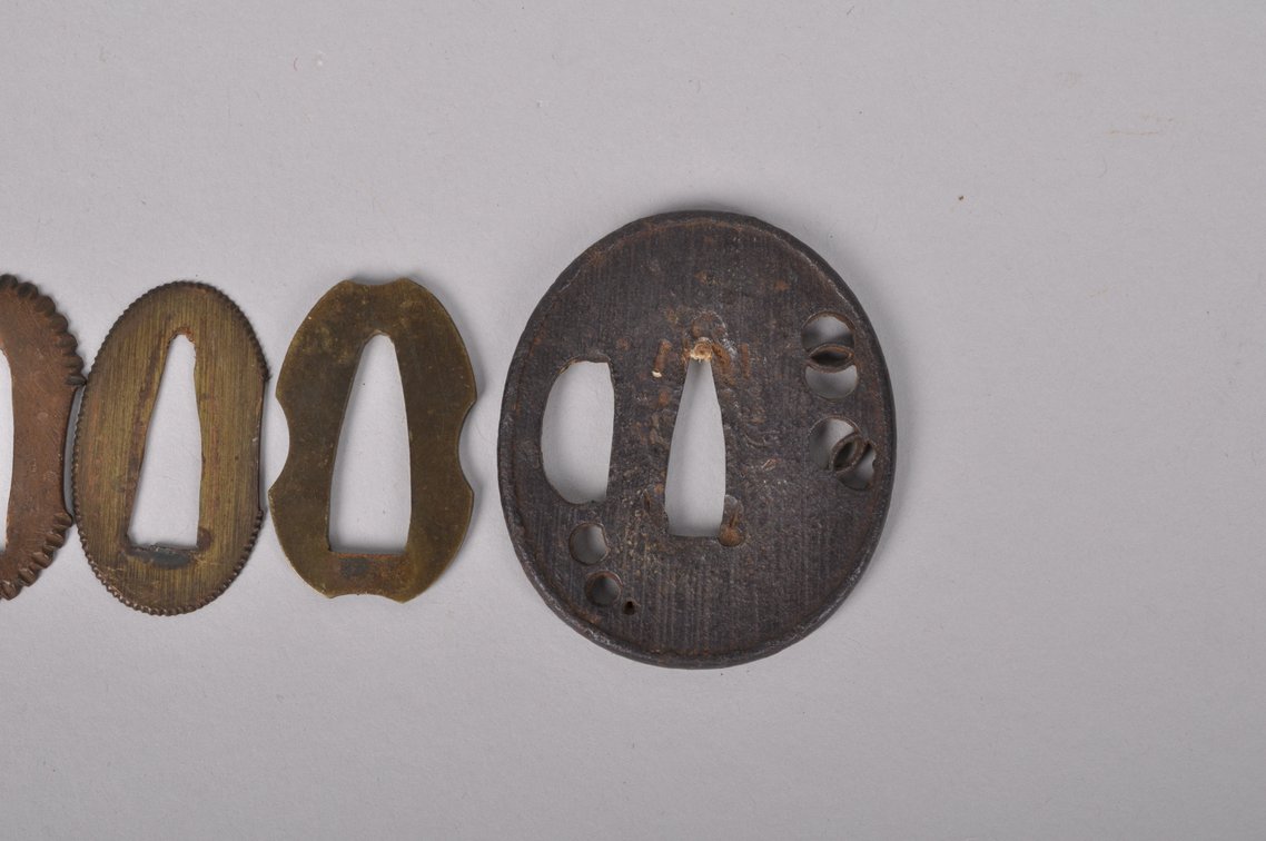 Sword Handle, Tsuba, and Seppa's, photo 9 of 10
