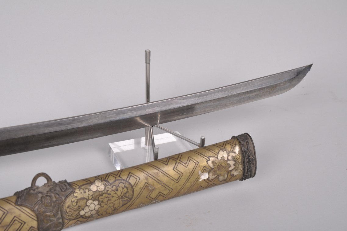 Two Japanese Katana's, photo 13 of 20