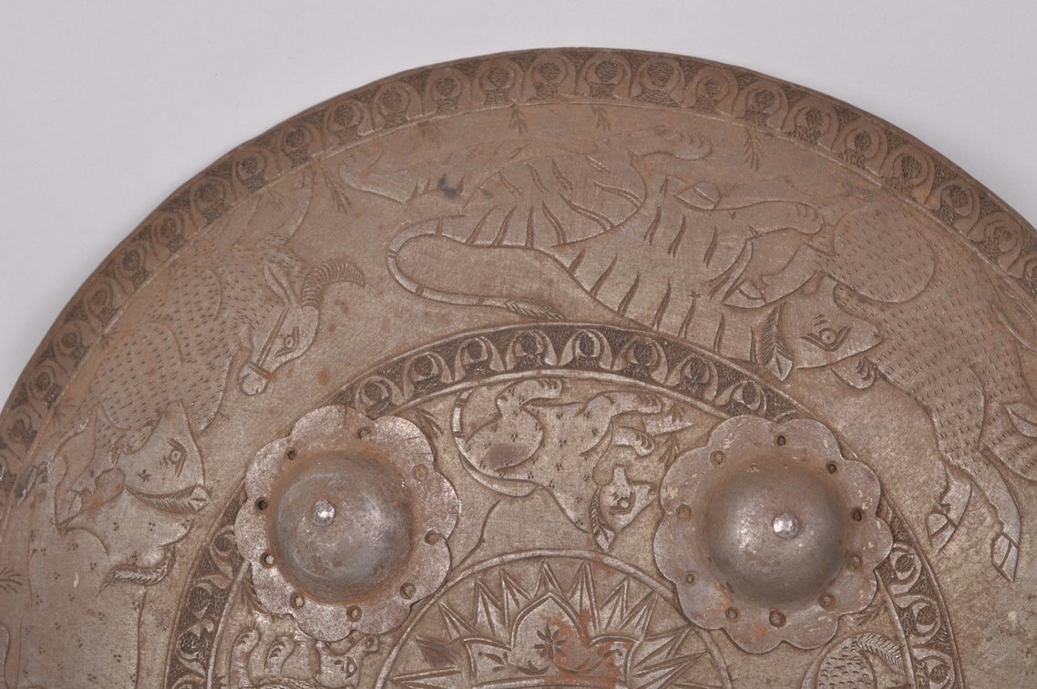 Metal Engraved Sipar Shield, photo 3 of 10