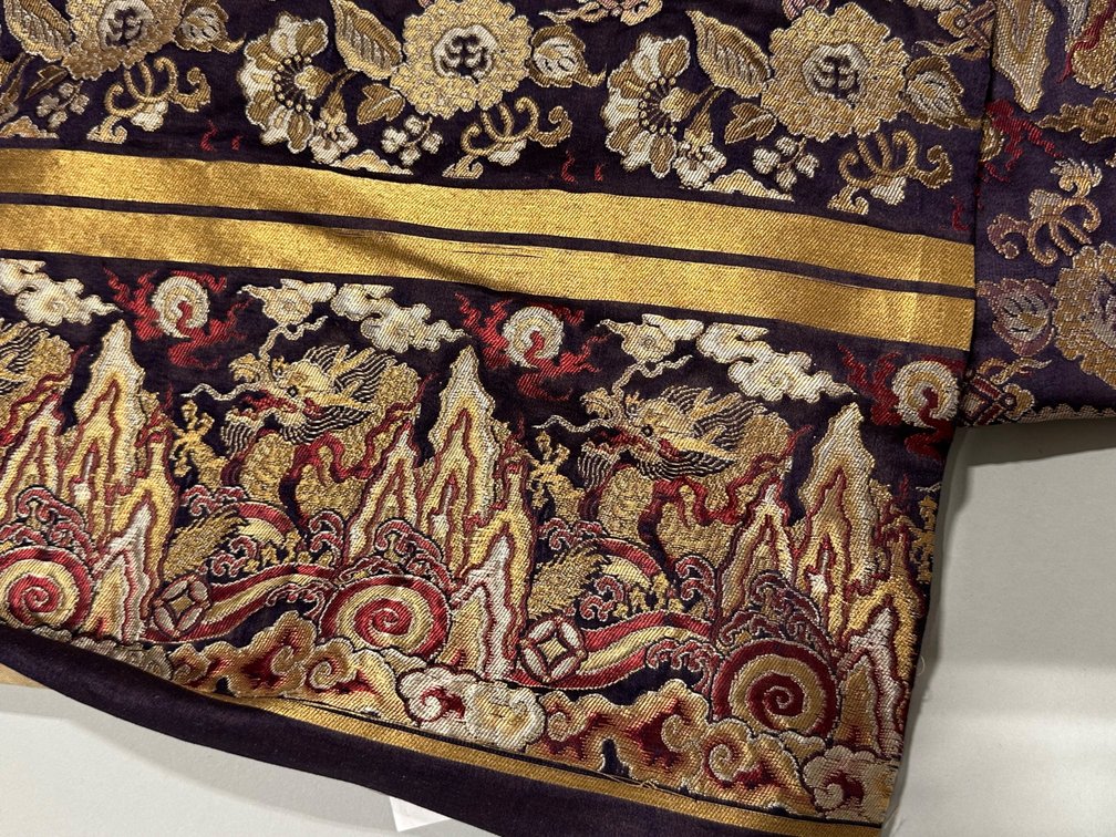 Vietnam, Filipino, and Chinese Silk and Woven Fabric, photo 5 of 13