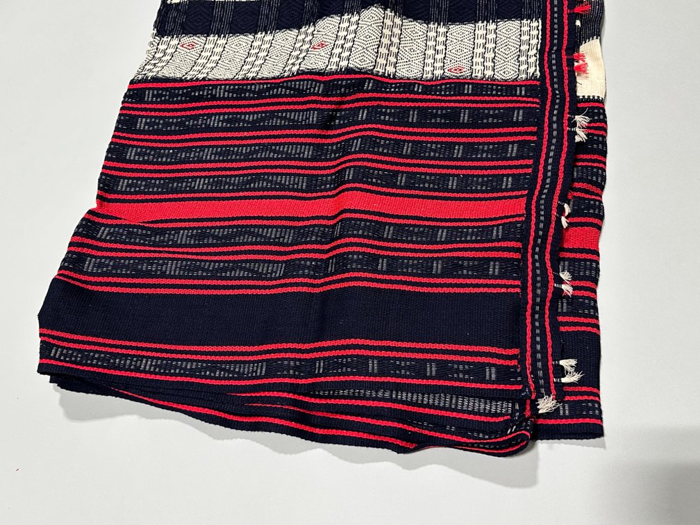 Vietnam, Filipino, and Chinese Silk and Woven Fabric, photo 10 of 13