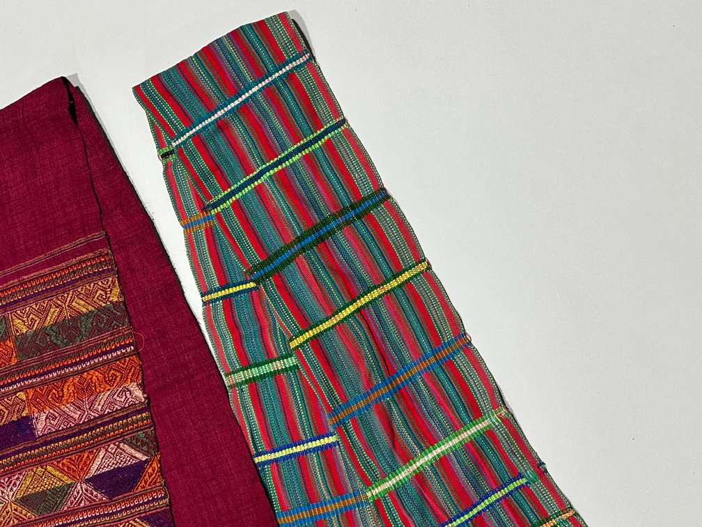 Laos and Cambodia Woven Fabrics, photo 12 of 16