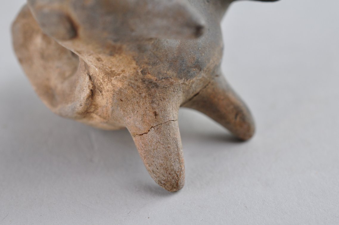 Pre-Columbian Zoomorphic Pottery Double Whistle - Two Headed Bird, photo 13 of 17