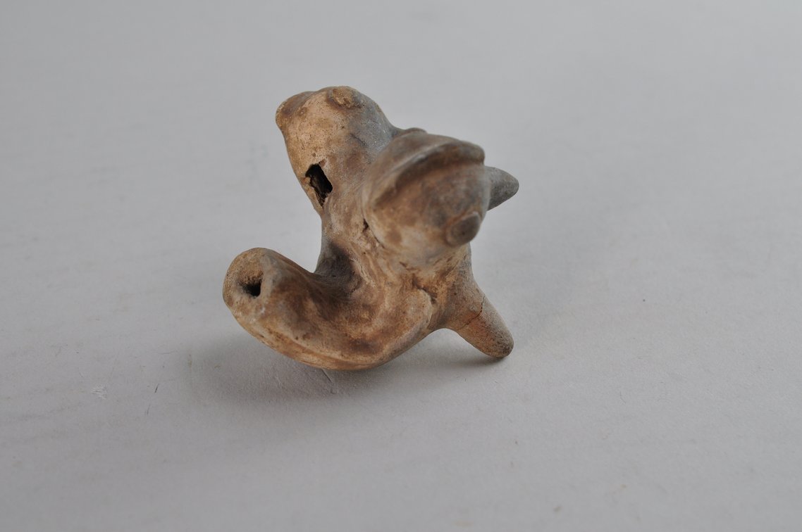 Pre-Columbian Zoomorphic Pottery Double Whistle - Two Headed Bird, photo 14 of 17