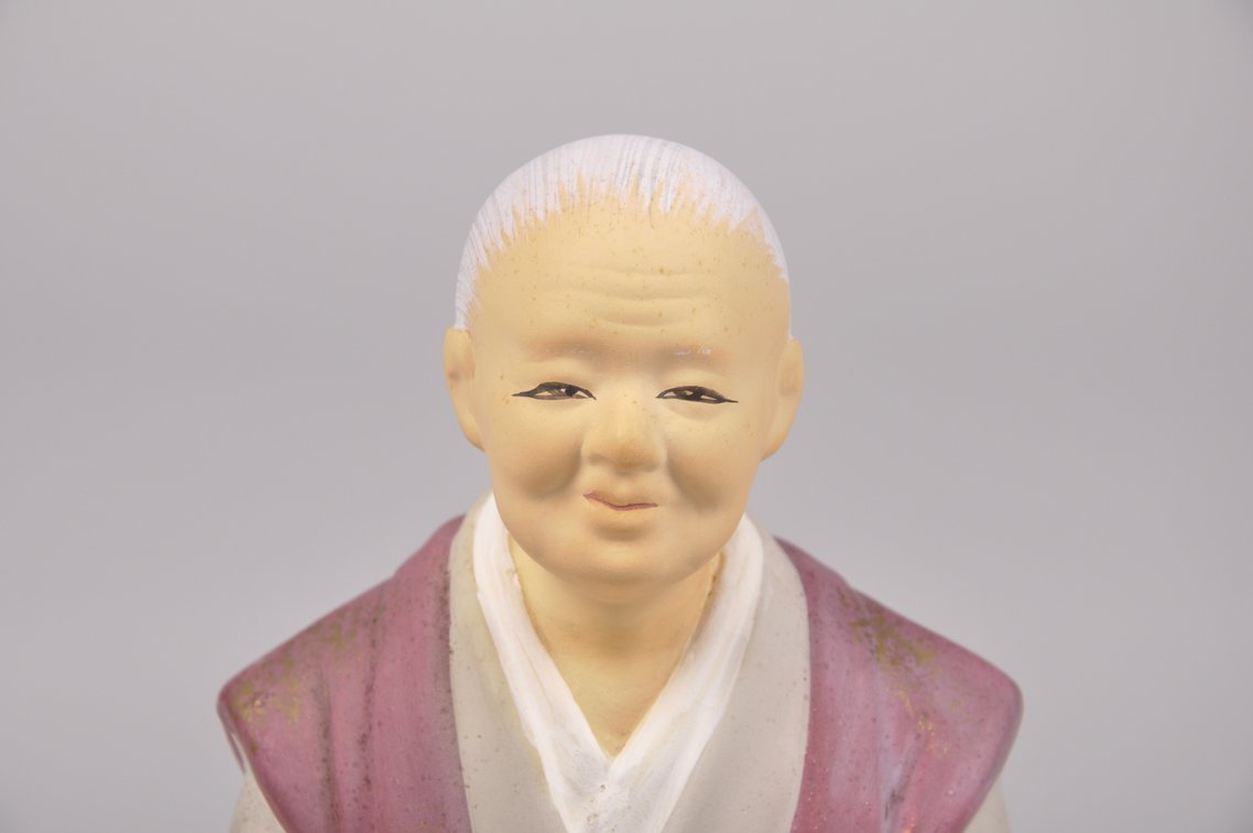 Grandma Mom and Children Hakata Dolls, photo 14 of 14