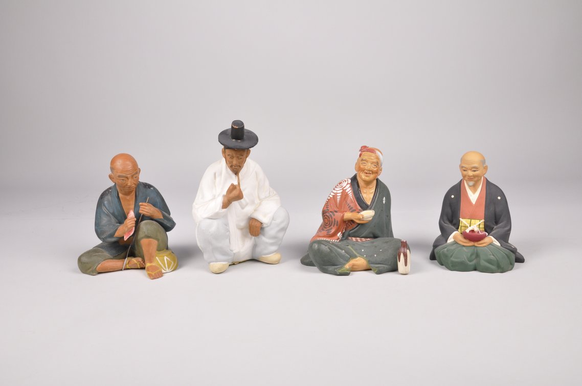 Seated Japanese Hakata Dolls, photo 2 of 14