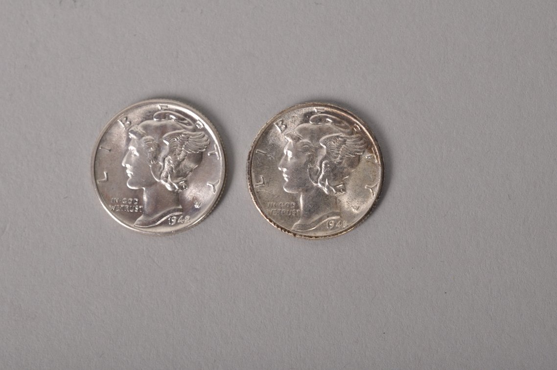 1942 and 1945 D BU Silver Mercury Dimes, photo 4 of 7
