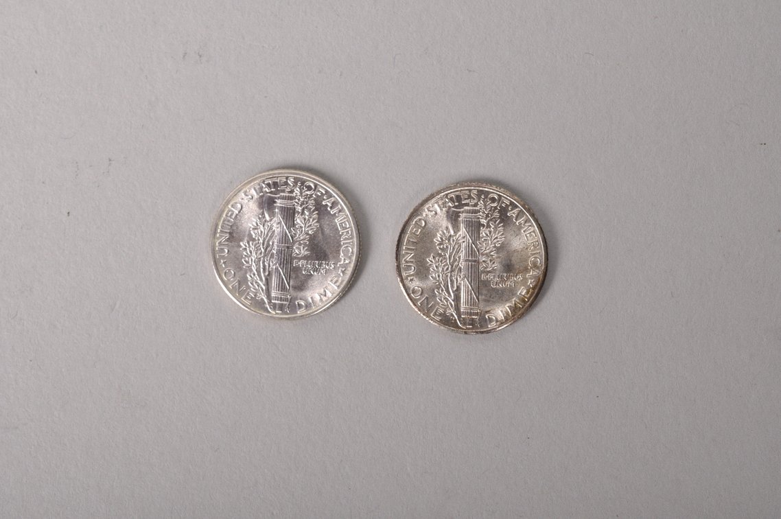 1942 and 1945 D BU Silver Mercury Dimes, photo 5 of 7