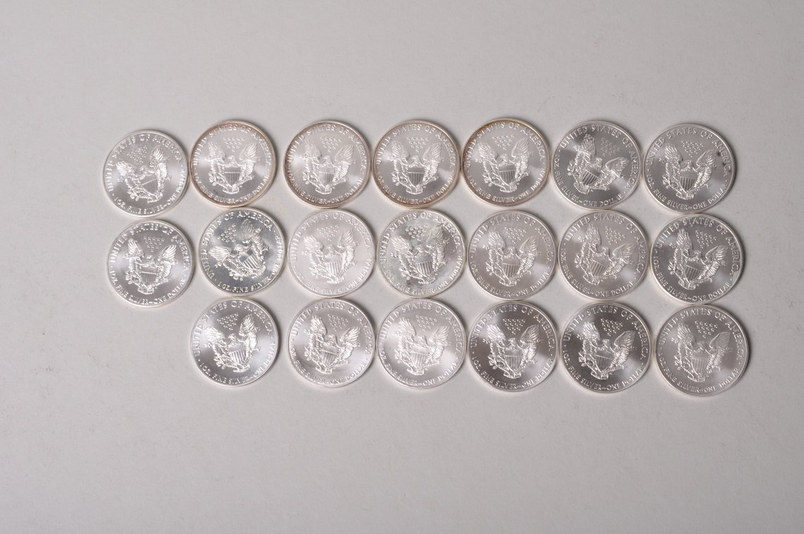 American Silver Eagles in Tube, photo 8 of 13