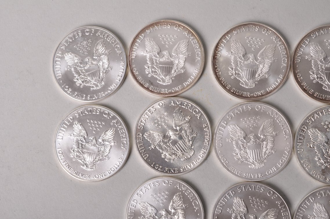American Silver Eagles in Tube, photo 9 of 13