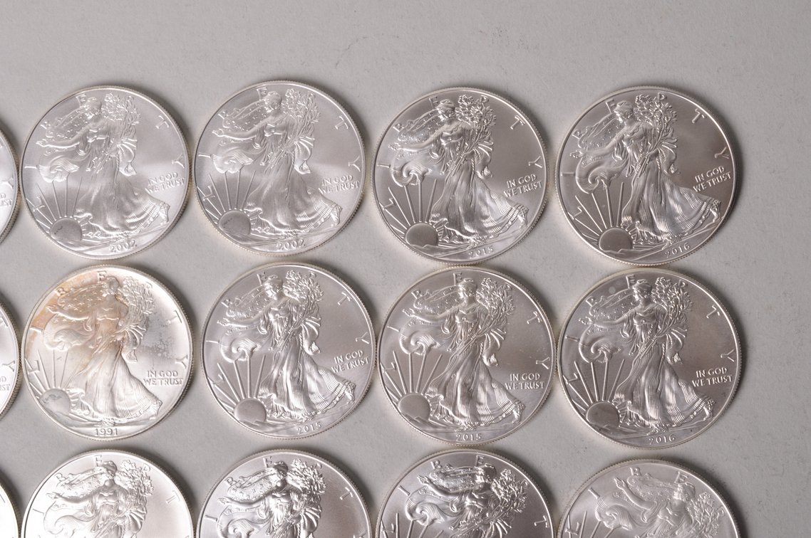 American Silver Eagles in Tube, photo 5 of 13