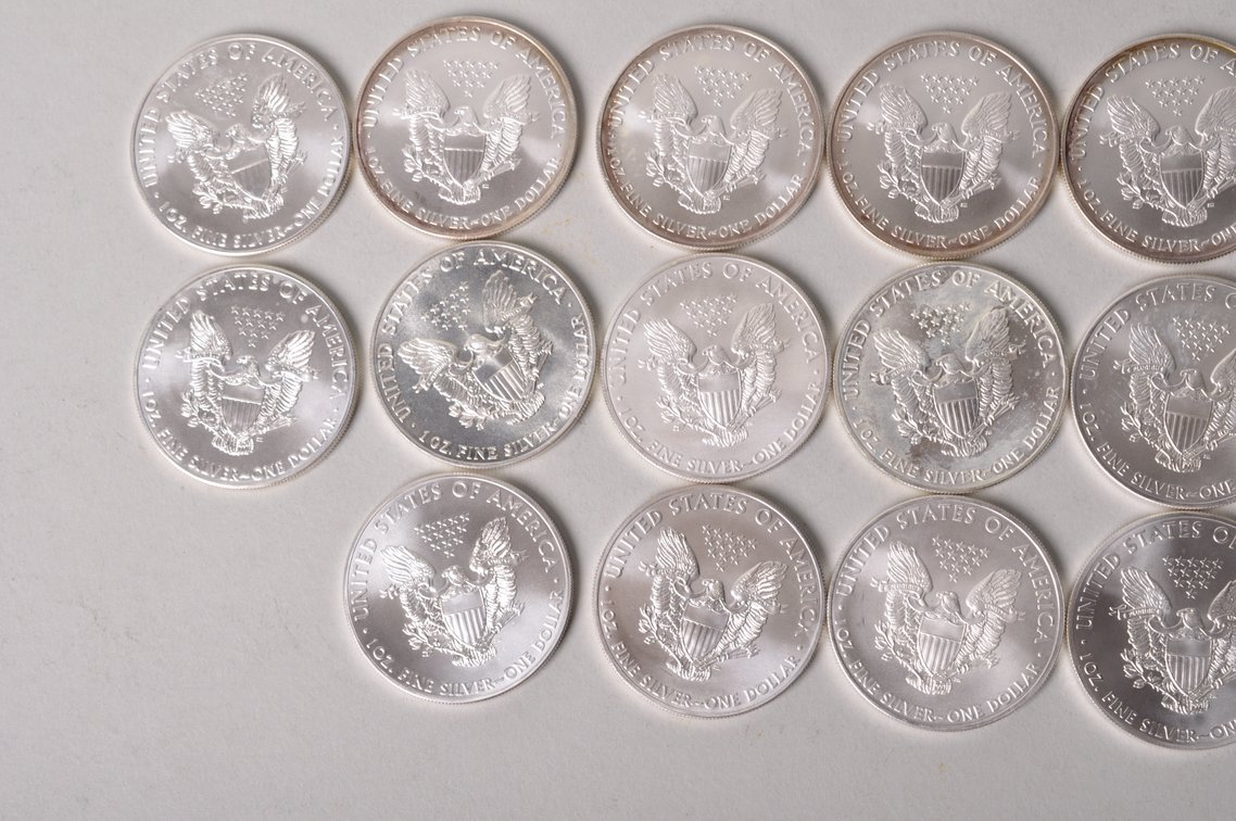 American Silver Eagles in Tube, photo 11 of 13