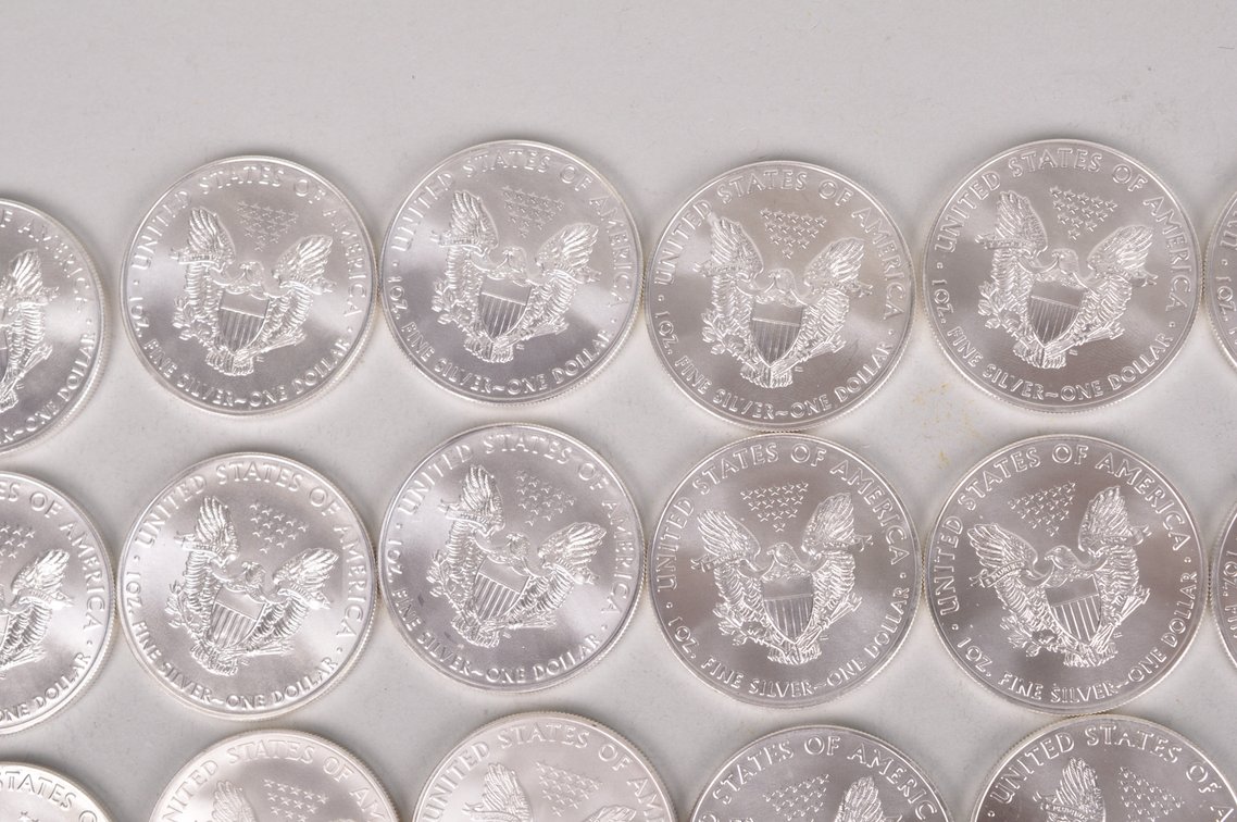 American Silver Eagles in Tube, photo 11 of 14