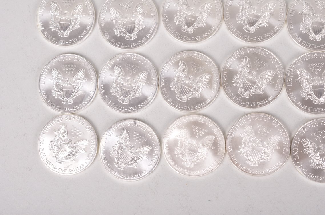 American Silver Eagles in Tube, photo 13 of 14