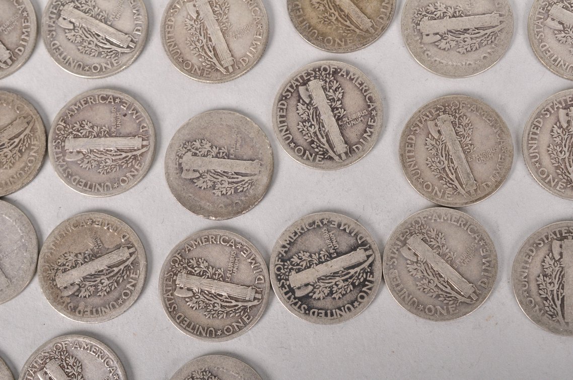Average Circulated Silver Roosevelt and Mercury Dimes, photo 16 of 17