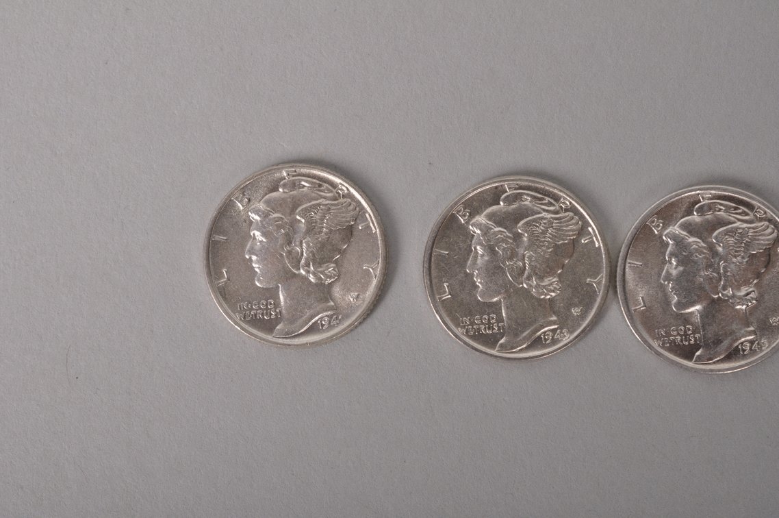 1941, 1942, 1943, and 1945 S Uncirculated Mercury Dimes, photo 3 of 7