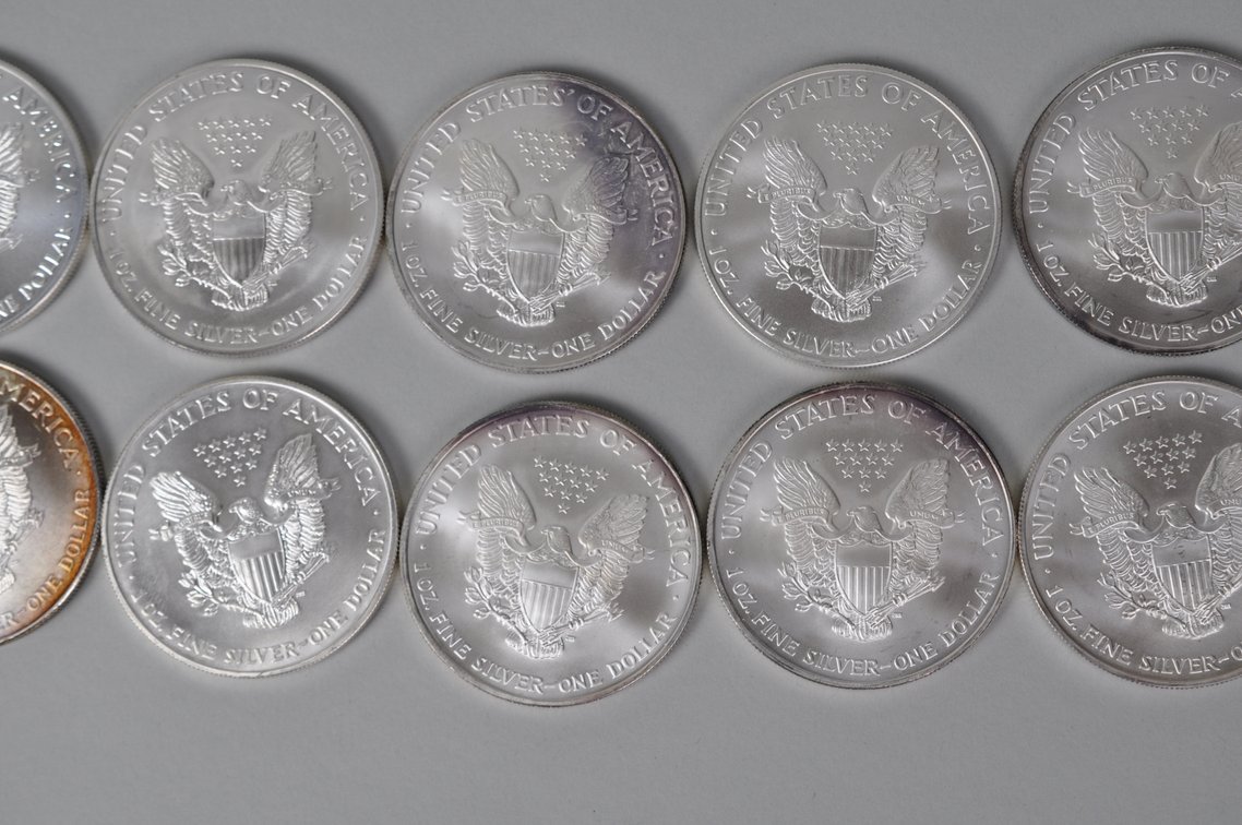 Ten American Silver Eagles, photo 7 of 9