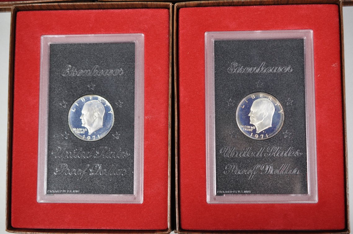 Ike Proof Dollars in Brown US Mint Cases from 1971, photo 9 of 11