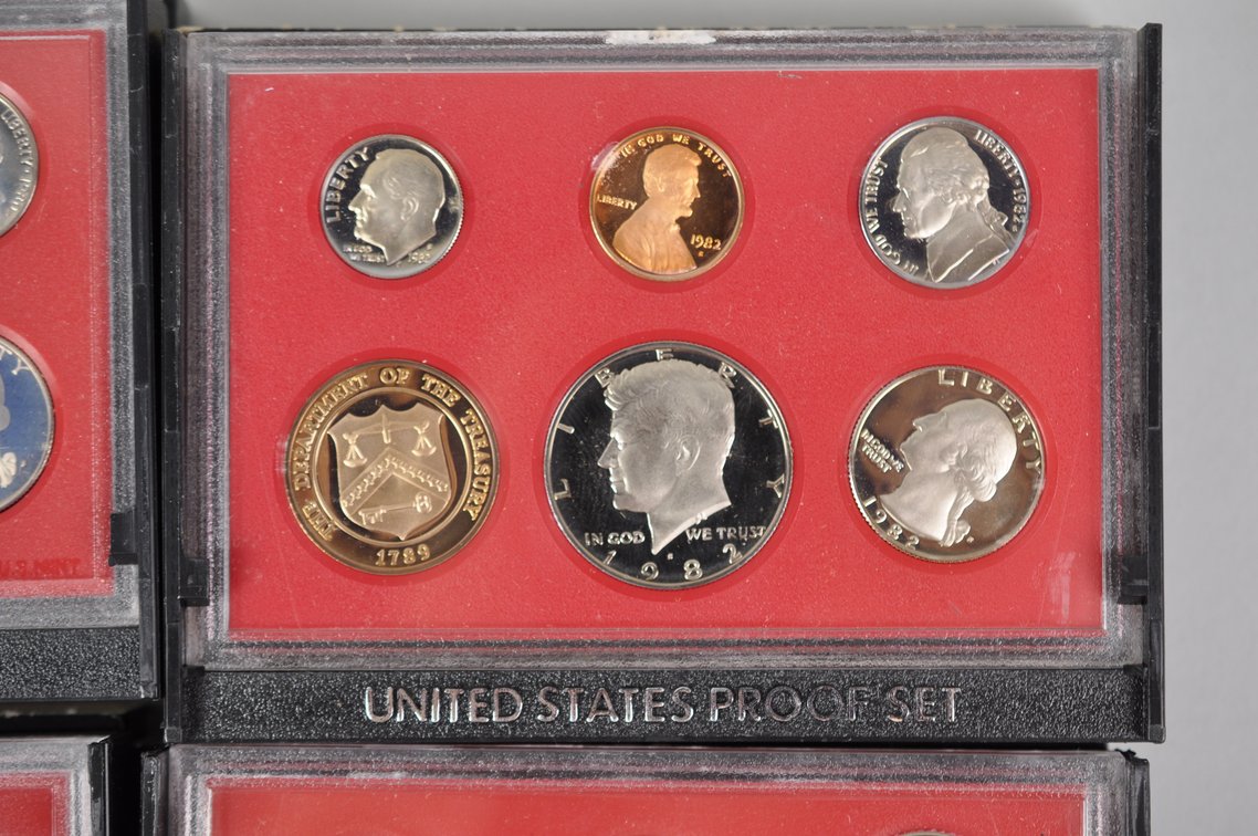 US Proof Sets 1980 and 1982x3, photo 4 of 11