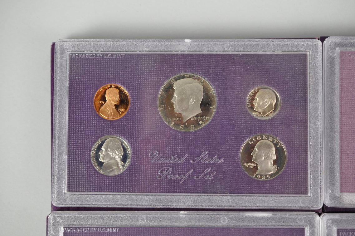 US Proof Sets 1985 x2, 1987 x2, 1988, photo 3 of 11