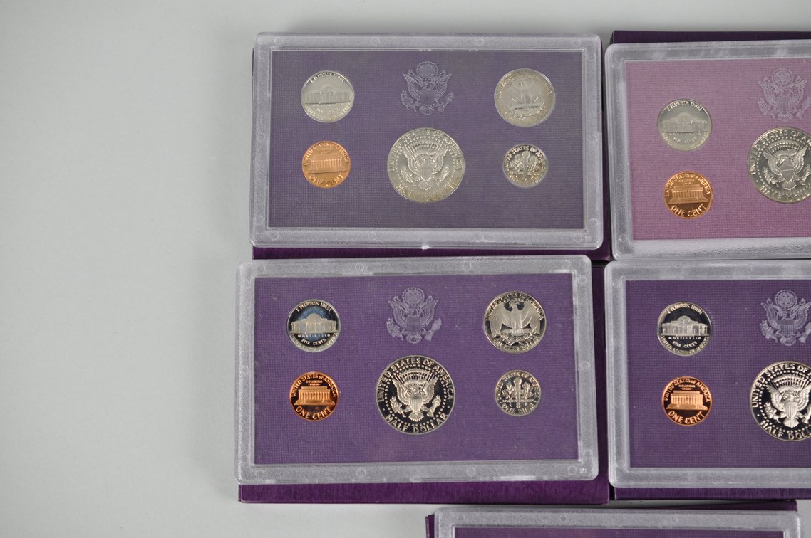 US Proof Sets 1985 x2, 1987 x2, 1988, photo 9 of 11