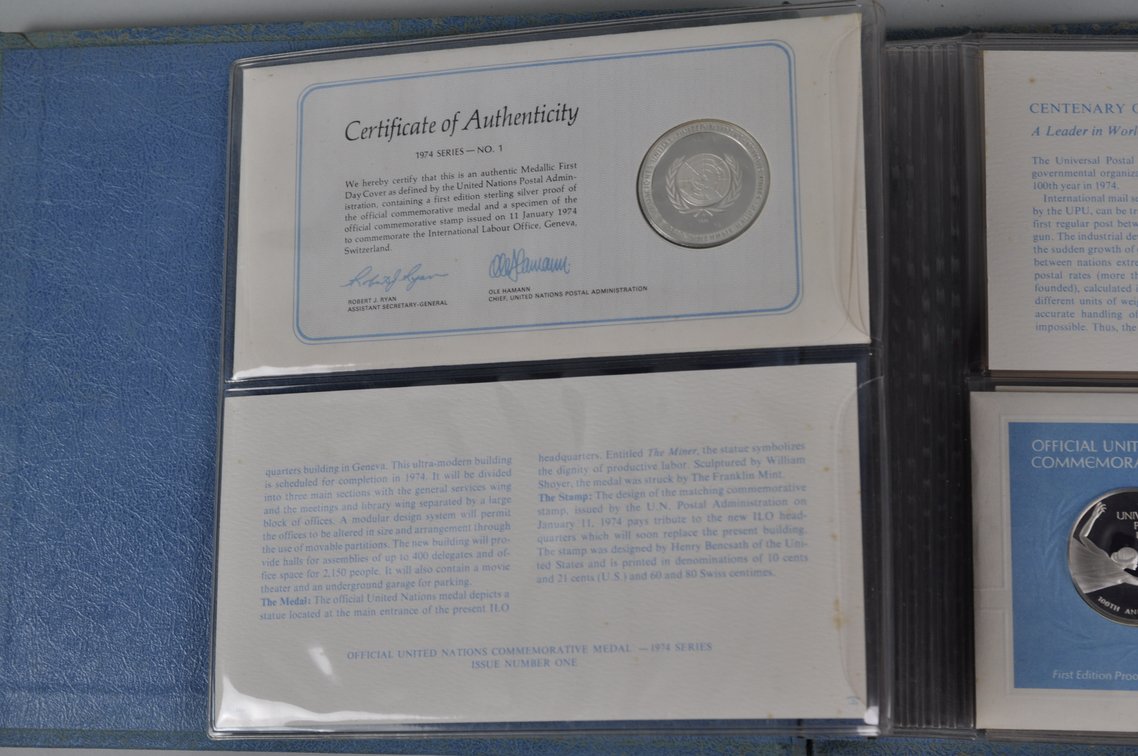 Commemorative Medals and Tokens with Postal Notes in Binders, photo 11 of 16