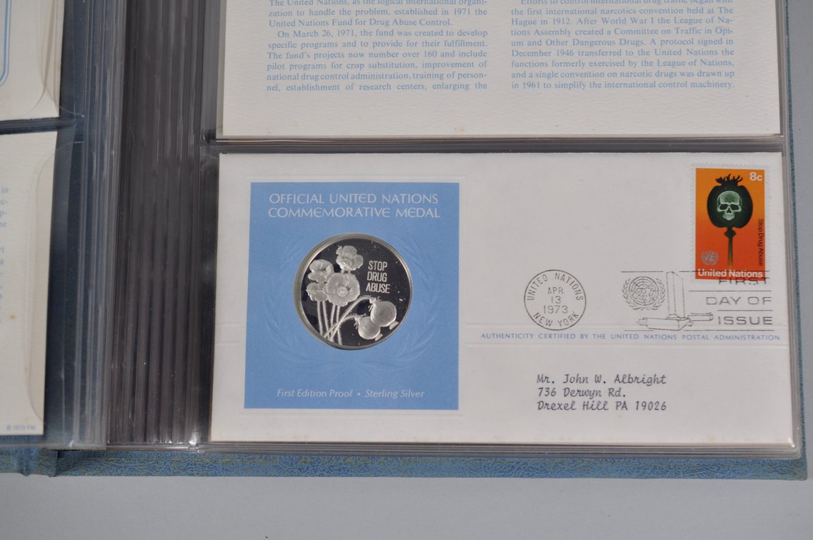Commemorative Medals and Tokens with Postal Notes in Binders, photo 5 of 16