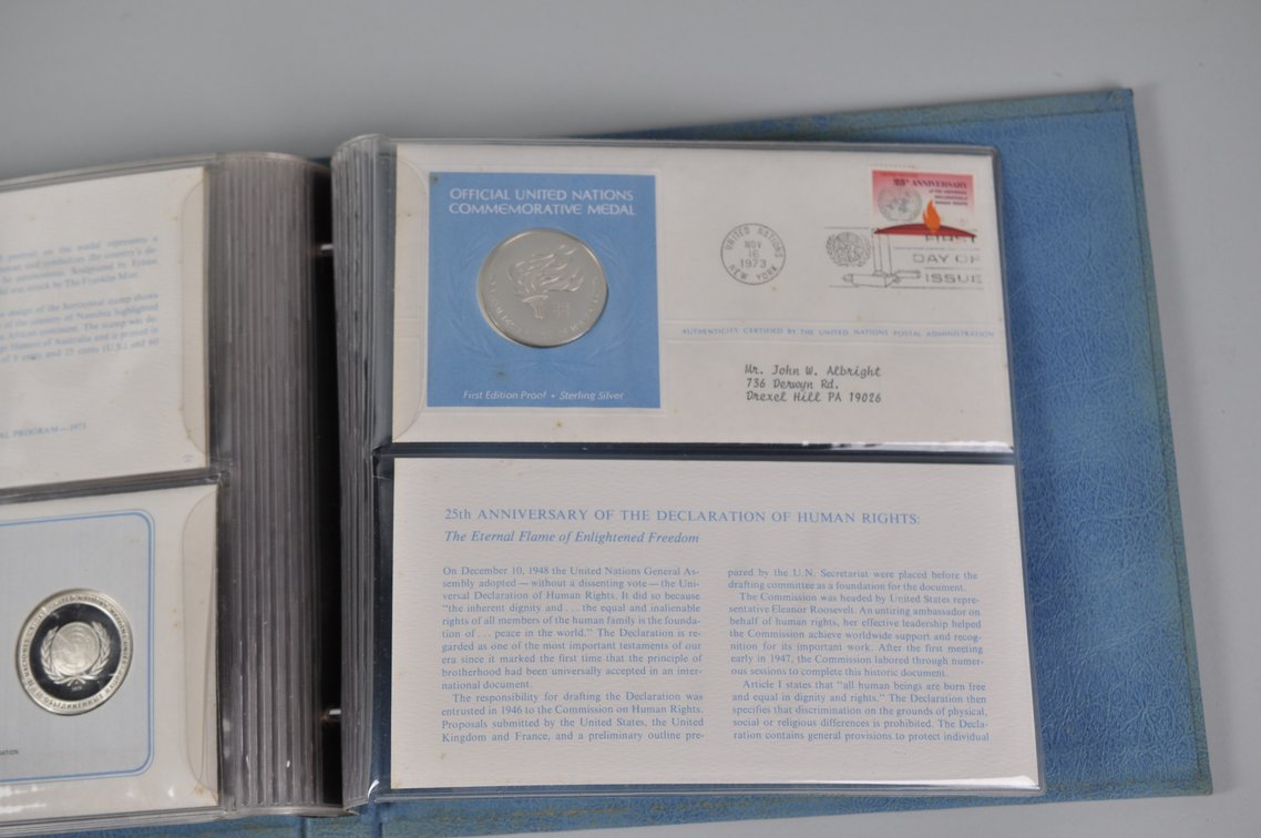 Commemorative Medals and Tokens with Postal Notes in Binders, photo 8 of 16