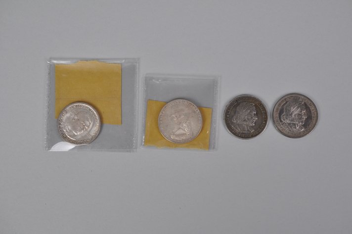 Assorted US Silver Old Commemorative Coins