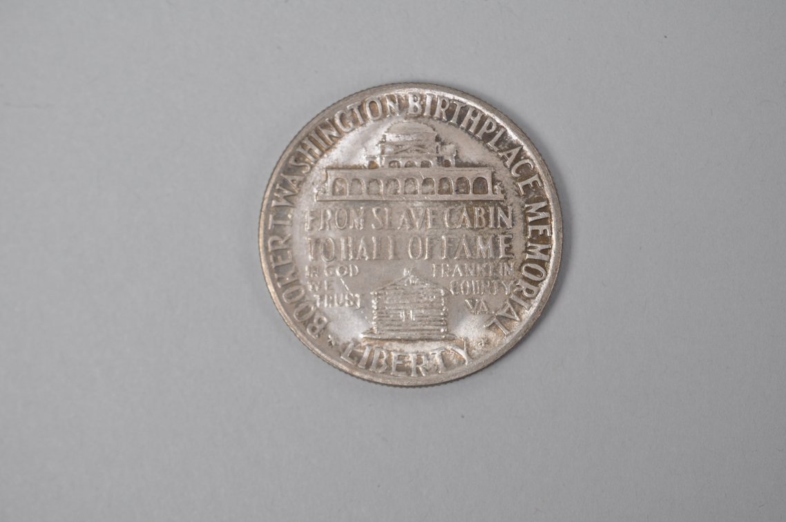 Assorted US Silver Old Commemorative Coins, photo 3 of 11