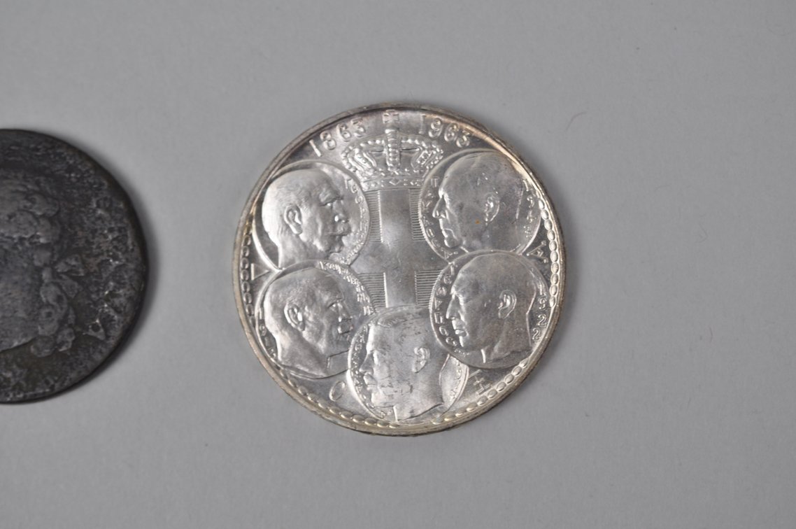 Assorted World Coins, photo 2 of 8