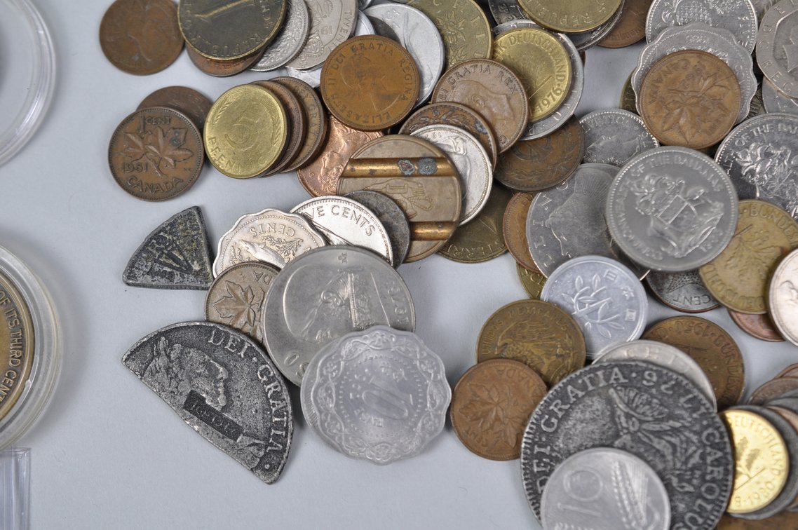 Assorted Collection of World Coins and Tokens, photo 5 of 17