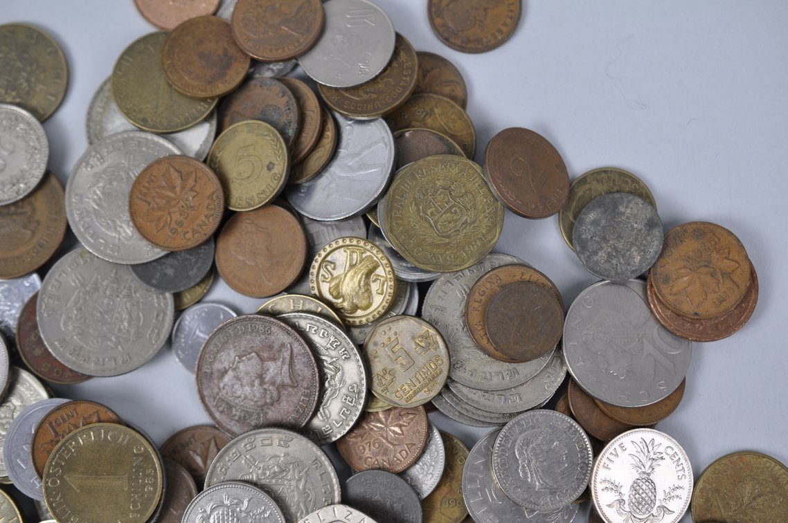 Assorted Collection of World Coins and Tokens, photo 7 of 17