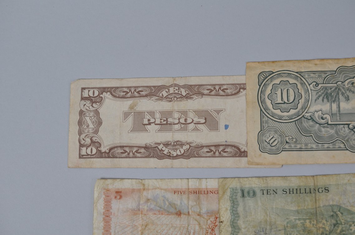 Assortment of Old Banknotes, photo 12 of 19