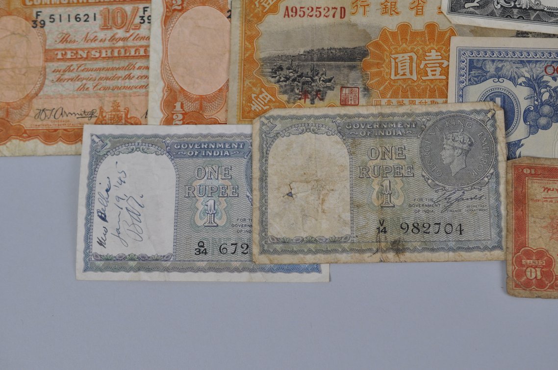 Assortment of Old Banknotes from the Pacific and World War Two, photo 2 of 20