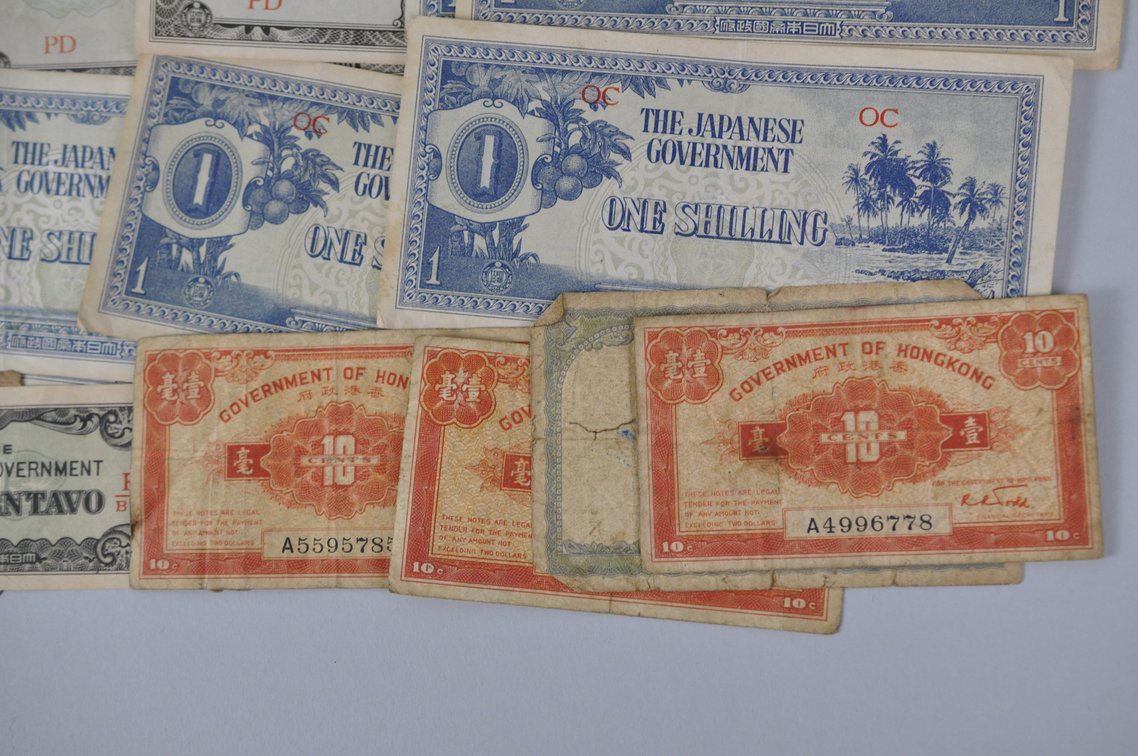 Assortment of Old Banknotes from the Pacific and World War Two, photo 10 of 20