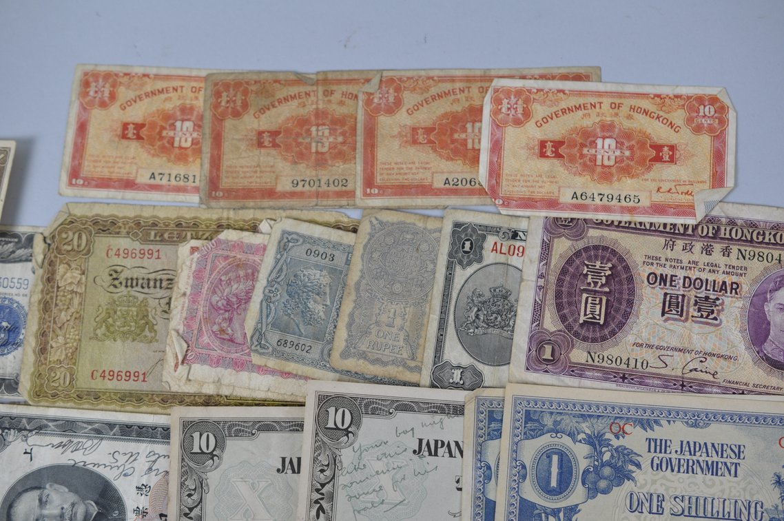 Assortment of Old Banknotes from the Pacific and World War Two, photo 6 of 20