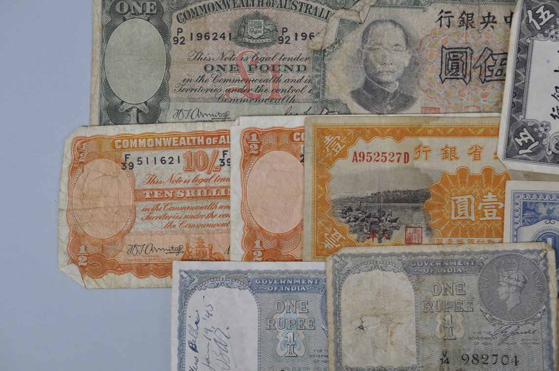 Assortment of Old Banknotes from the Pacific and World War Two, photo 3 of 20