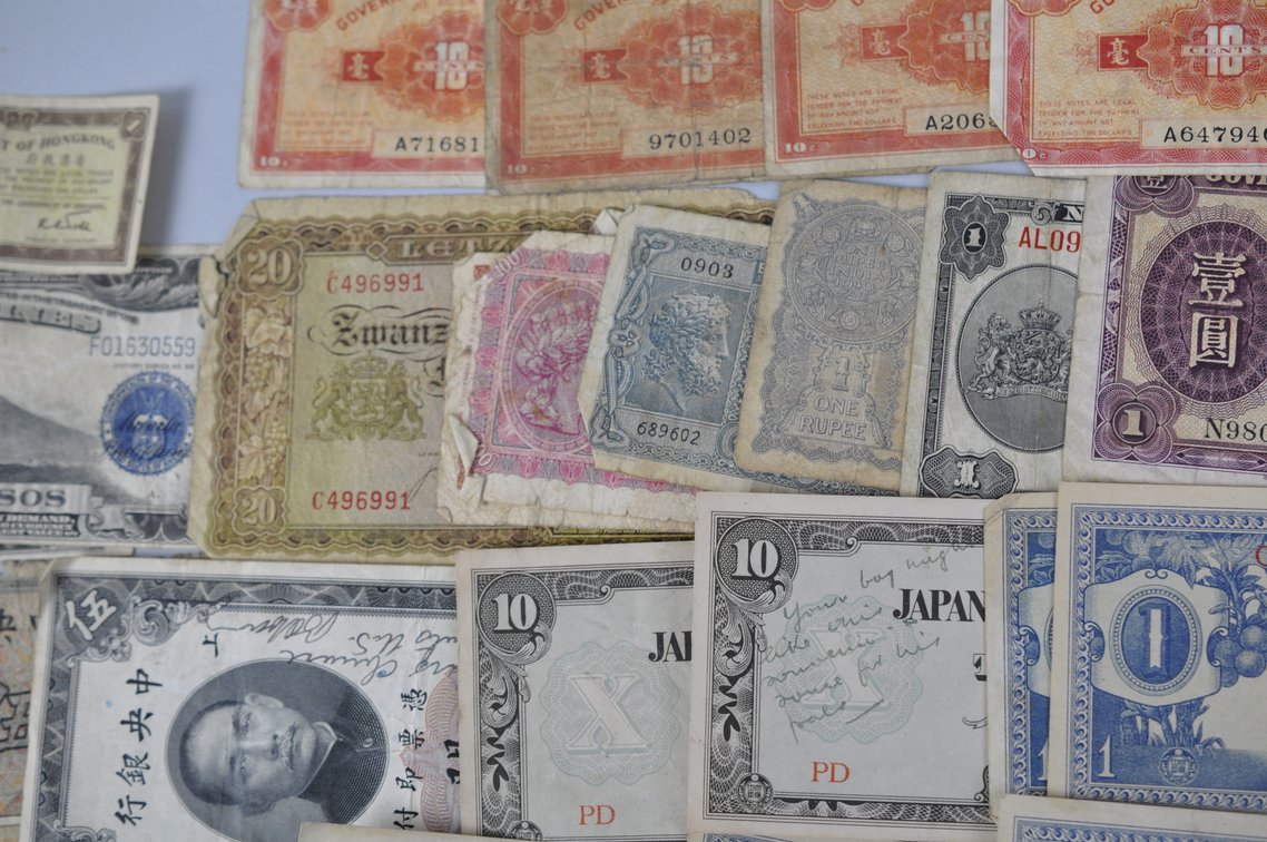 Assortment of Old Banknotes from the Pacific and World War Two, photo 7 of 20