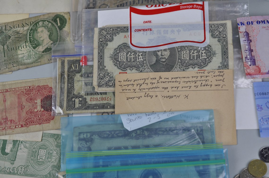 Large Assortment of Banknotes from Various Countries, photo 16 of 19
