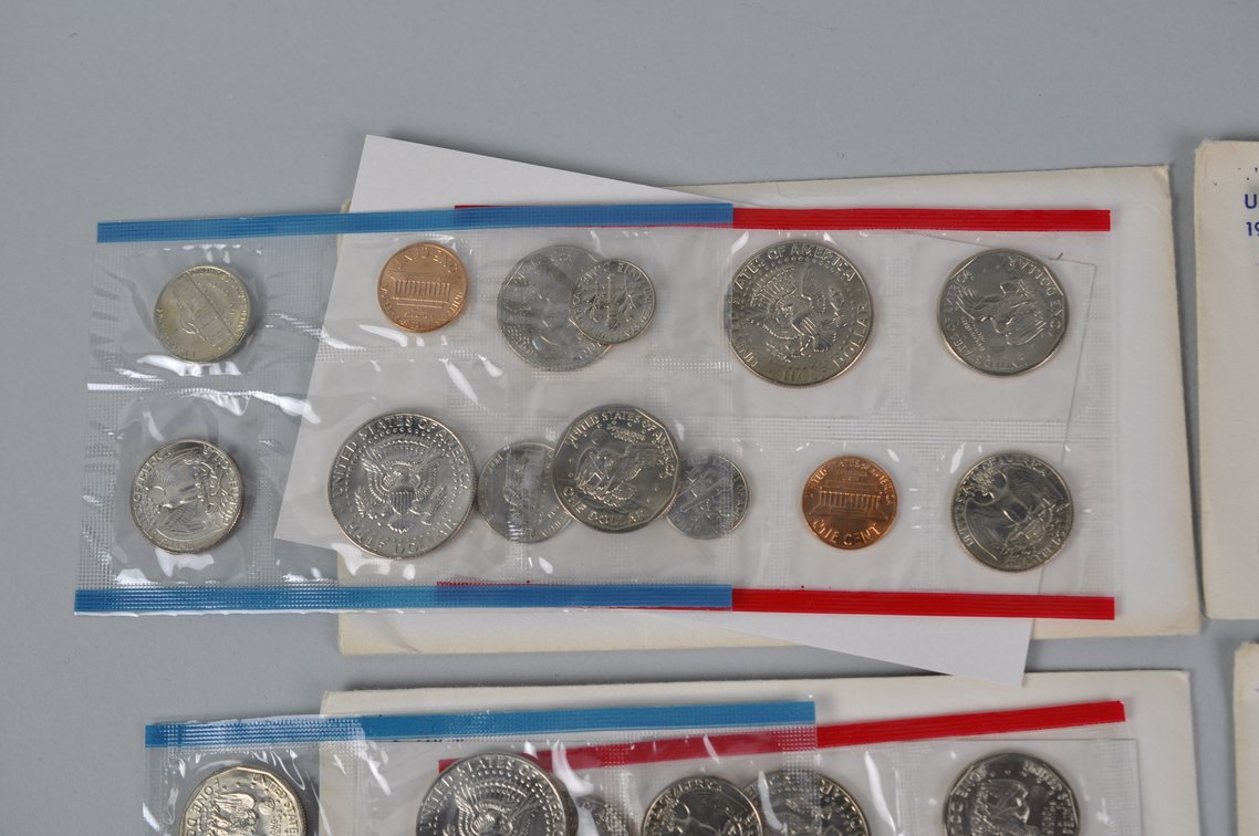 Uncirculated Coin Sets, photo 10 of 15