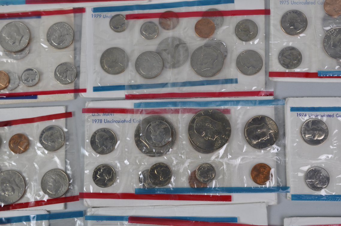 Uncirculated Coin Sets 1971-1981, photo 6 of 18