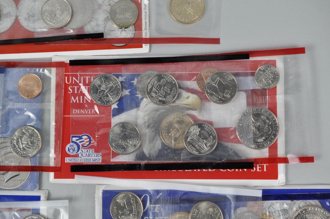 Uncirculated Modern Coin Sets, photo 14 of 14